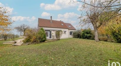 House 7 rooms of 147 m² in Charbuy (89113)