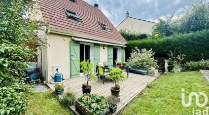 House 5 rooms of 107 m² in Orgeval (78630)