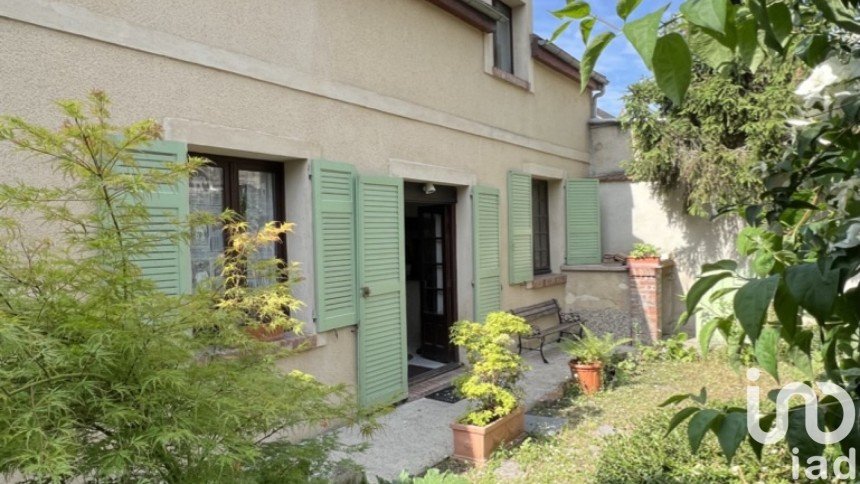 Town house 7 rooms of 173 m² in Montereau-Fault-Yonne (77130)