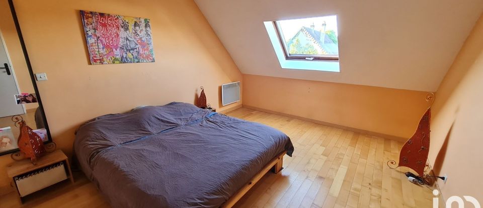 House 5 rooms of 110 m² in Sainte-Geneviève-des-Bois (91700)