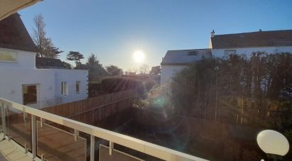 House 7 rooms of 162 m² in Larmor-Plage (56260)