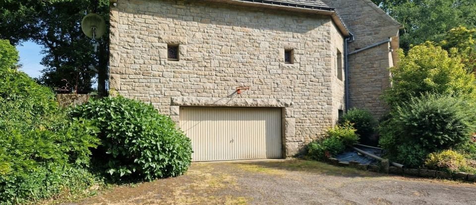 House 8 rooms of 237 m² in La Chèze (22210)