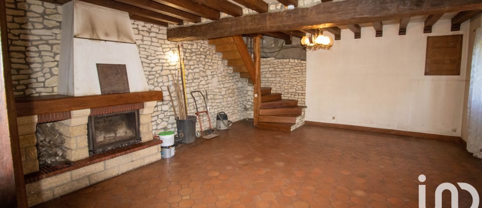 Traditional house 7 rooms of 160 m² in Fontenay-sur-Loing (45210)