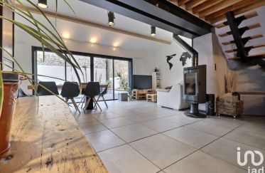 Maison 3 pièces de 108 m² à Varennes-sur-Morge (63720)