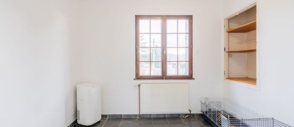 House 6 rooms of 90 m² in Balbigny (42510)