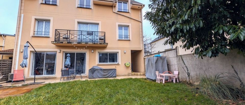 House 6 rooms of 127 m² in Eaubonne (95600)