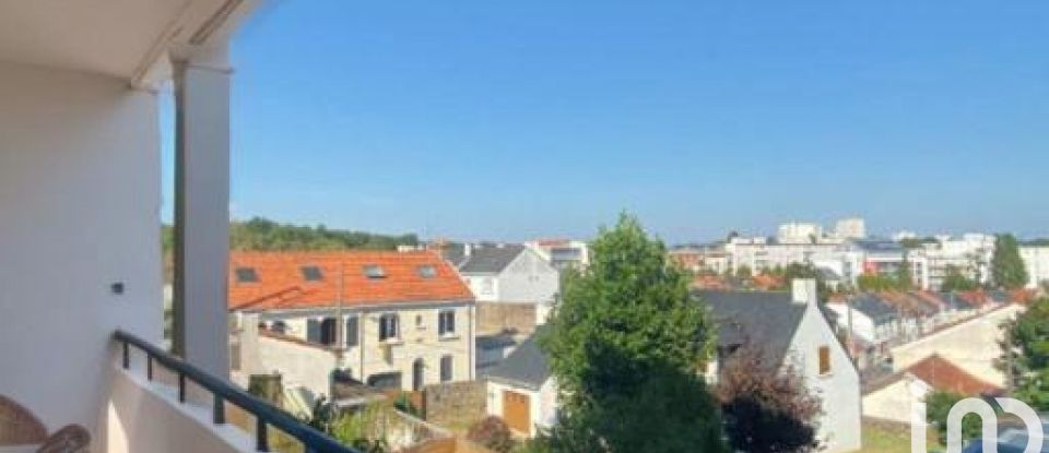 Apartment 3 rooms of 58 m² in Nantes (44000)