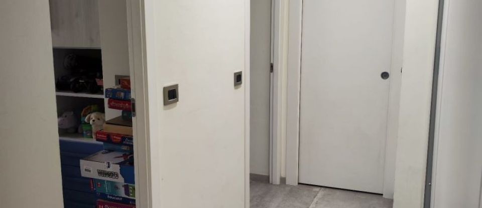 Appartement 3 pièces de 54 m² à Menton (06500)