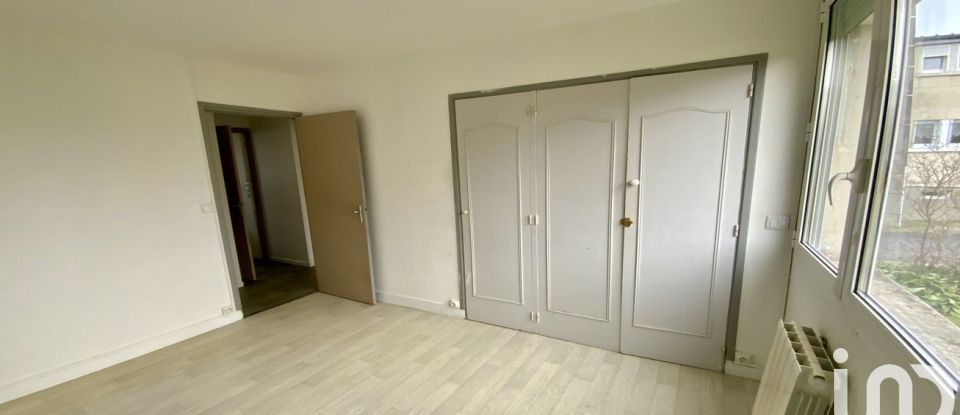 Apartment 4 rooms of 63 m² in Saint-Pierre-lès-Nemours (77140)