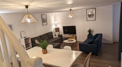 House 5 rooms of 110 m² in Sarlat-la-Canéda (24200)