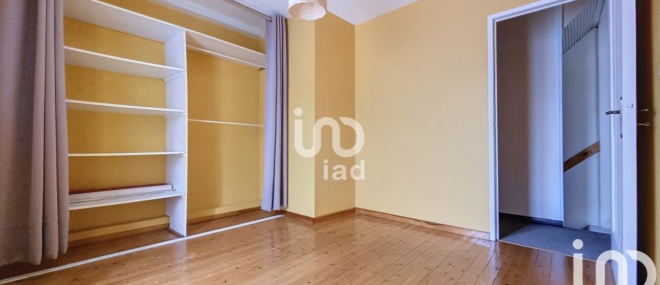 Town house 5 rooms of 105 m² in Lisses (91090)