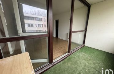 Apartment 4 rooms of 86 m² in Savigny-le-Temple (77176)