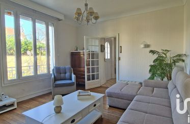 Traditional house 3 rooms of 74 m² in Saint-Maur-des-Fossés (94100)