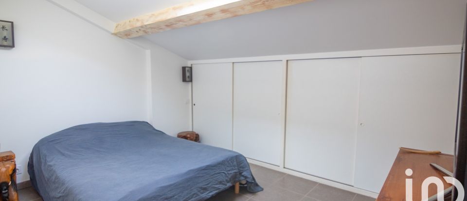 Duplex 3 rooms of 50 m² in Puget-sur-Argens (83480)