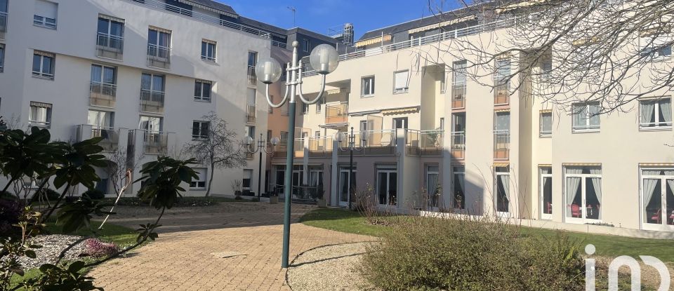 Apartment 2 rooms of 50 m² in Angers (49000)