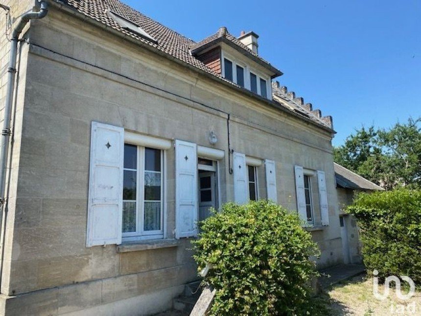 House 5 rooms of 132 m² in Couloisy (60350)
