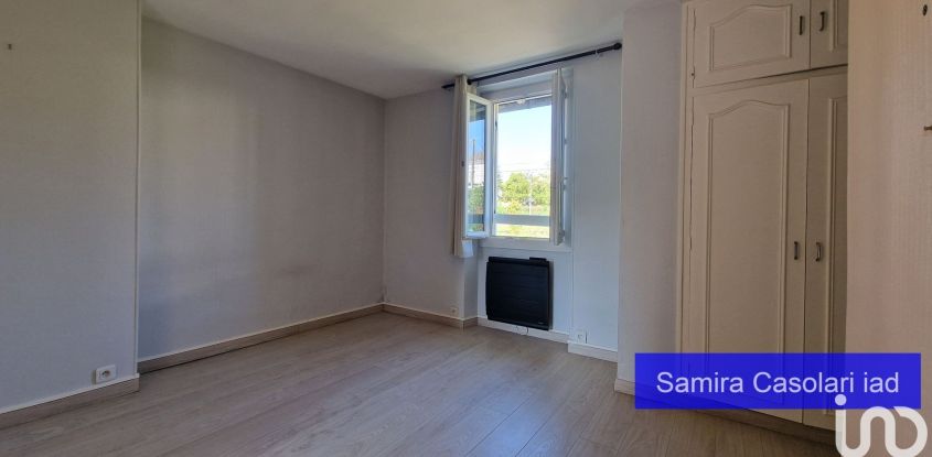 House 4 rooms of 100 m² in Saint-Chéron (91530)