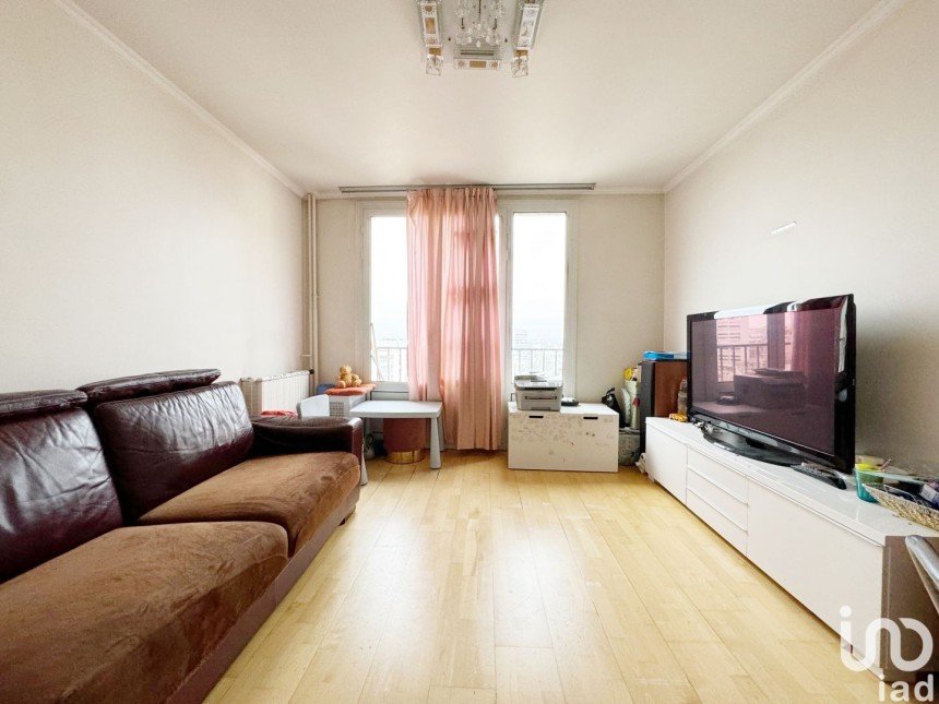 Appartement 4 pièces de 62 m² à Ivry-sur-Seine (94200)