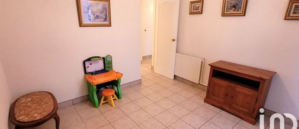 Apartment 4 rooms of 78 m² in Saint-Jean-de-la-Ruelle (45140)