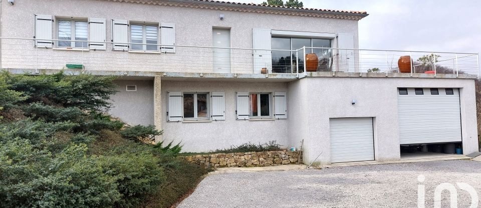 Maison 5 pièces de 141 m² à Meyras (07380)