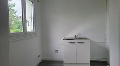 Apartment 1 room of 31 m² in Saumur (49400)