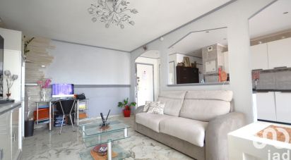 Appartement 2 pièces de 50 m² à Saint-Laurent-du-Var (06700)