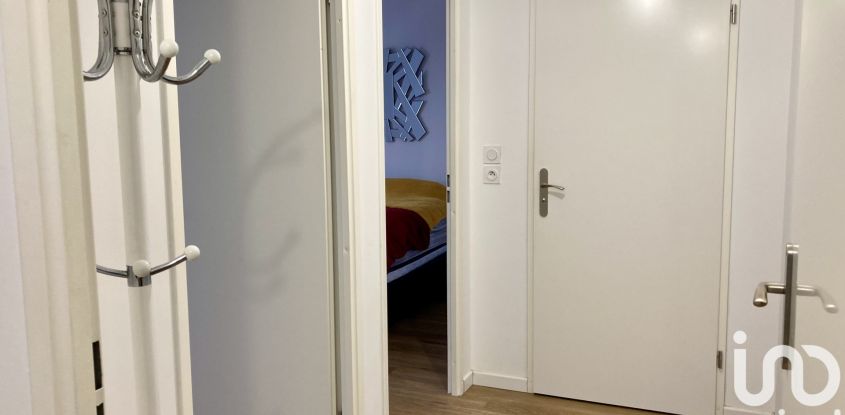 Apartment 3 rooms of 60 m² in Sequedin (59320)