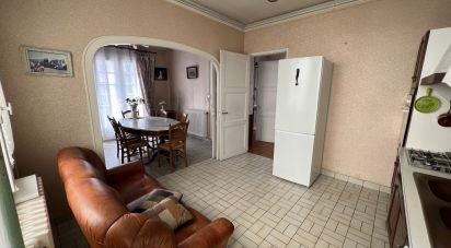 House 5 rooms of 76 m² in Rezé (44400)