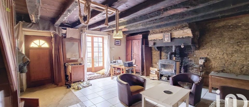 Country house 4 rooms of 134 m² in Saint-Médard-sur-Ille (35250)