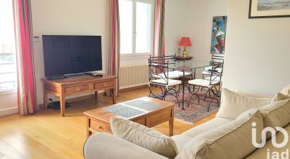 Appartement 3 pièces de 74 m² à La Rochelle (17000)