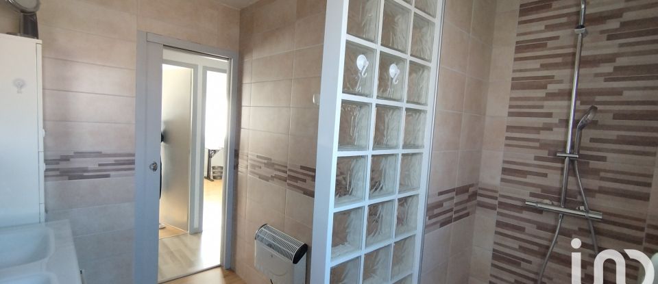 House 5 rooms of 125 m² in Serres-Castet (64121)