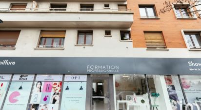 Retail property of 236 m² in Maisons-Alfort (94700)