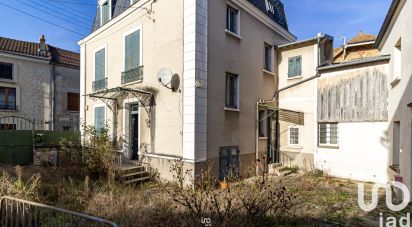 Maison 7 pièces de 150 m² à Flins-sur-Seine (78410)