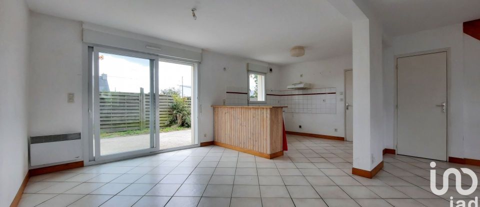 House 5 rooms of 95 m² in Brusvily (22100)