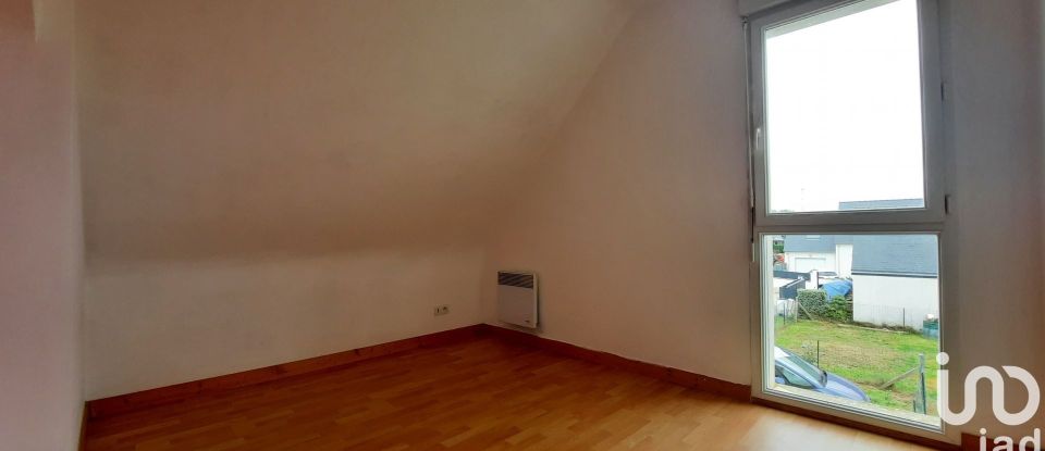 House 5 rooms of 95 m² in Brusvily (22100)