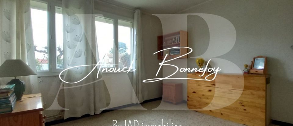 House 4 rooms of 82 m² in Châteauneuf-sur-Isère (26300)
