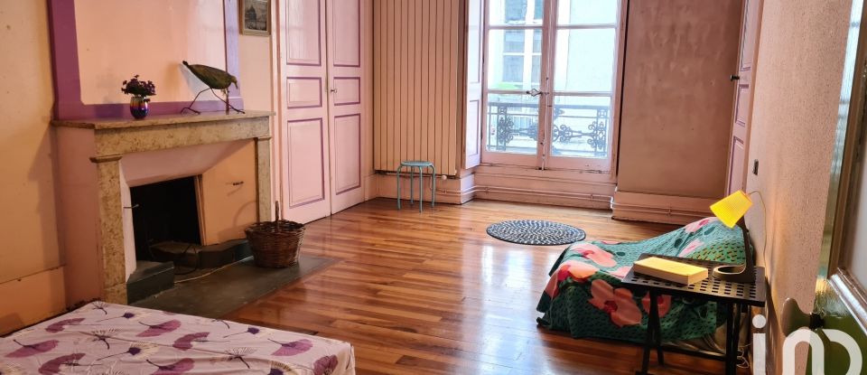 Appartement 5 pièces de 166 m² à Grenoble (38000)