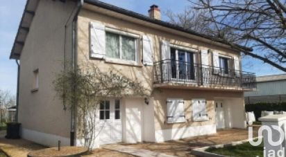 House 7 rooms of 173 m² in Gergy (71590)