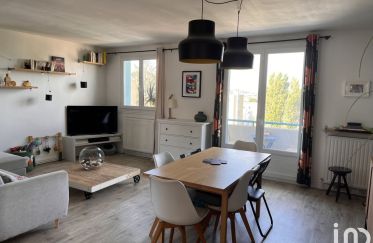 Apartment 3 rooms of 63 m² in Genay (69730)
