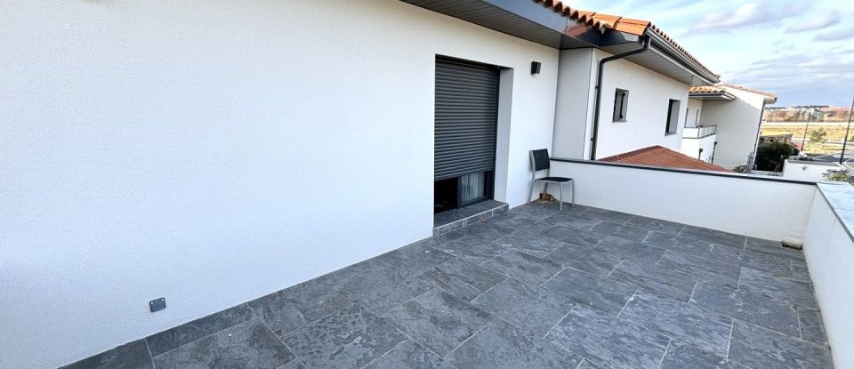 House 5 rooms of 131 m² in Canohès (66680)