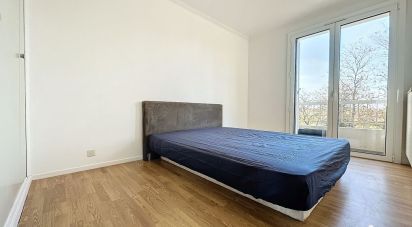 Appartement 5 pièces de 96 m² à Rambouillet (78120)