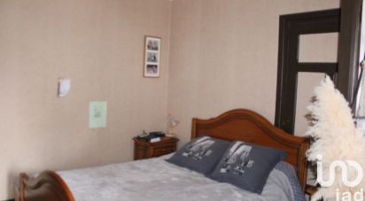 House 9 rooms of 130 m² in Pradelles (43420)
