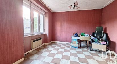 Country house 6 rooms of 111 m² in Guiscriff (56560)