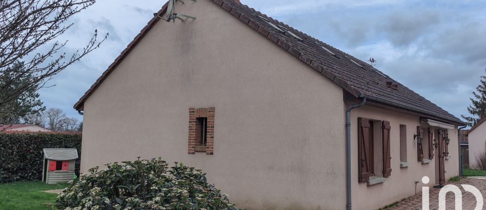 Traditional house 6 rooms of 160 m² in Ouzouer-sur-Loire (45570)