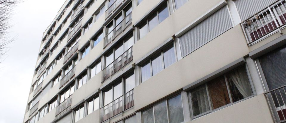 Apartment 1 room of 16 m² in Amiens (80000)