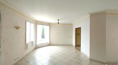 House 5 rooms of 130 m² in Lys-Haut-Layon (49310)