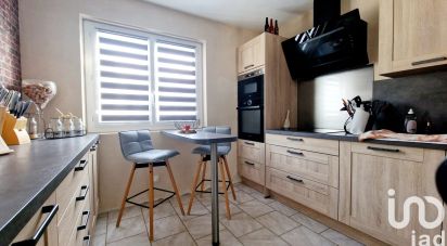 House 4 rooms of 89 m² in Gisors (27140)