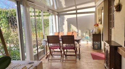 House 3 rooms of 60 m² in Trets (13530)