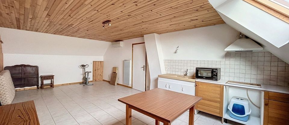 Maison 7 pièces de 161 m² à Saint-Gildas-des-Bois (44530)