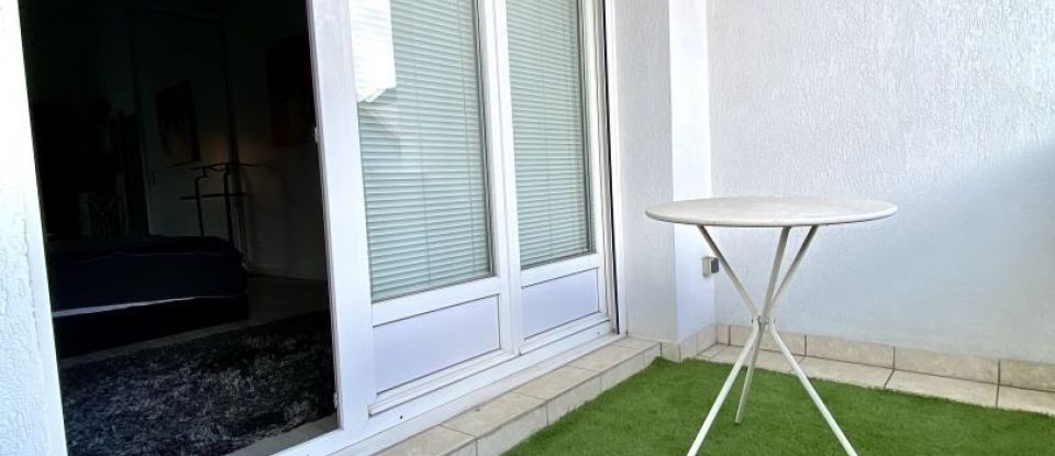 House 6 rooms of 124 m² in Clamart (92140)